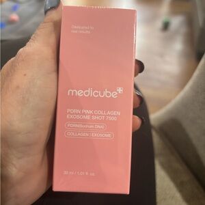 Medicube- PDRN Exosome Shot 7500 collagen Serum. NEW INBOX..real salmon PDRN DNA